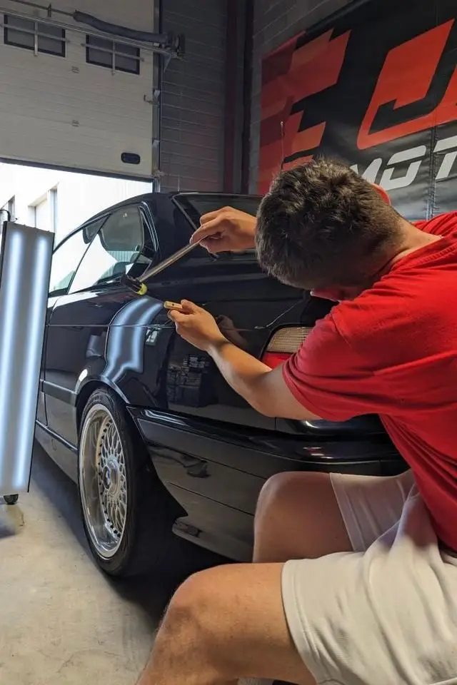 17B39B46-D0A7-423C-833A-A1EEA7A1A4BC